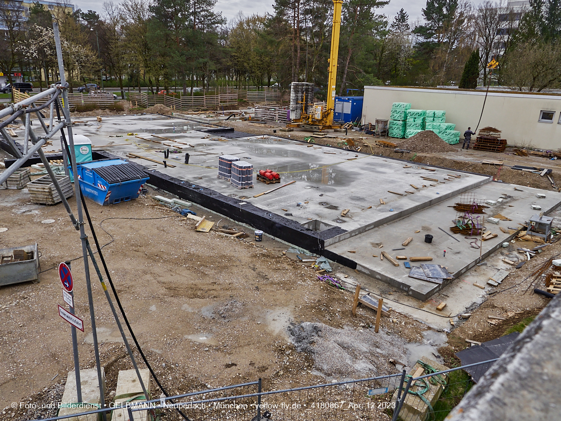 12.04.2023 - Baustelle Haus für Kinder in Neuperlach